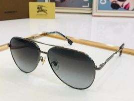 Picture of Burberry Sunglasses _SKUfw49839161fw